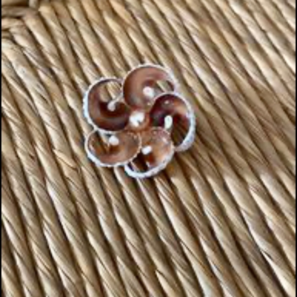 Vintage Cut Shell & pearl Pin MCM from the 1960’s